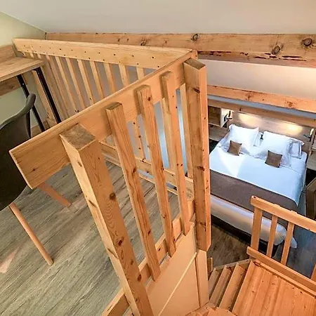 Hotel-restaurant Logis L'aubrac 3*